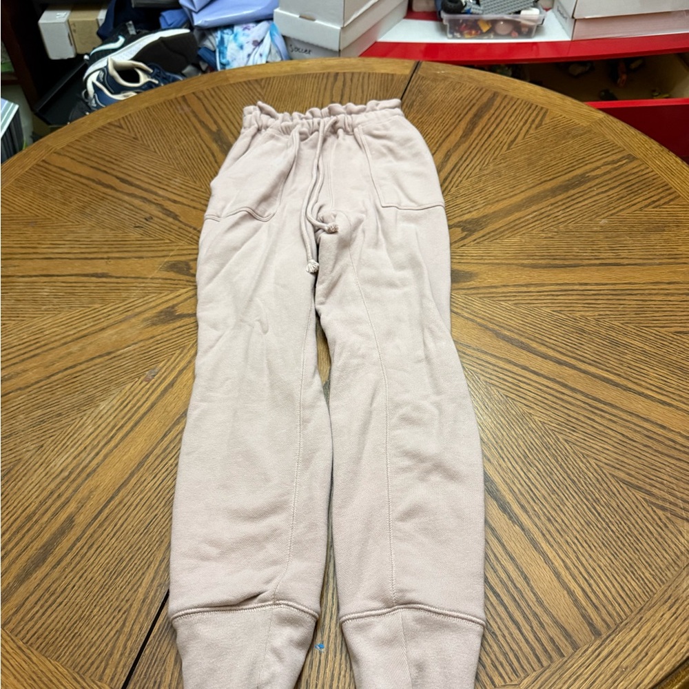 Abercrombie & Fitch Light Pink SeeatPant Joggers